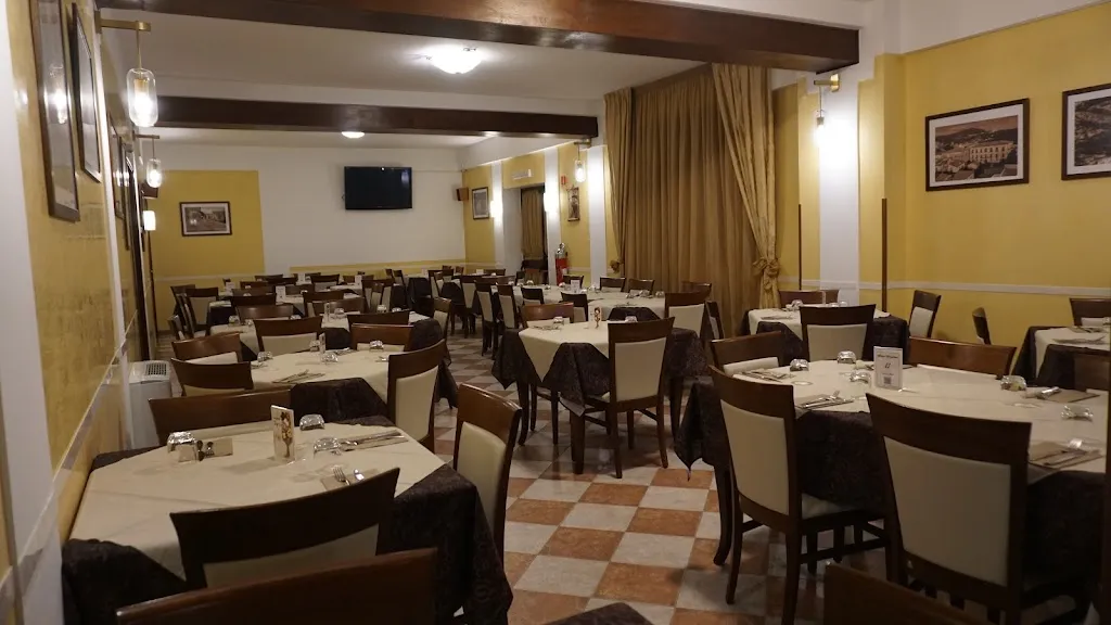 Ristorante Pizzeria Bella Rogliano_Rogliano_slider_image_3