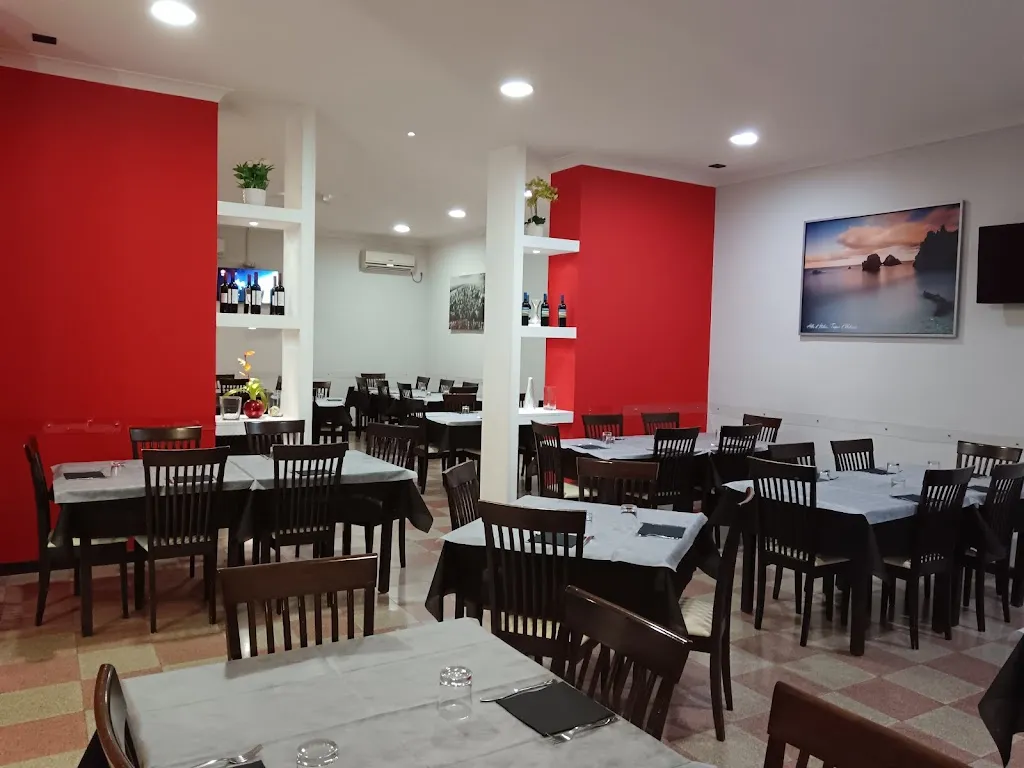 Nettuno ristorante pizzeria_Roseto Capo Spulico_slider_image_1