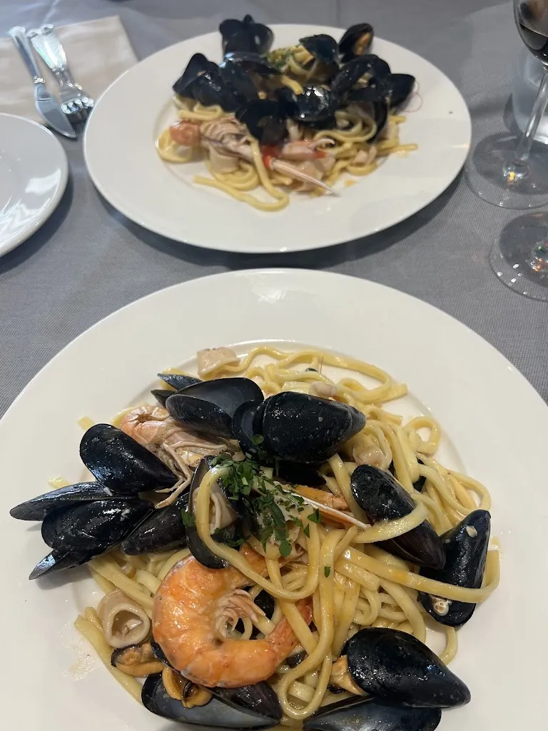 Giuliano Trivigno_Ristorante La Perla del Mare VG Varlaro_Roseto Capo Spulico_recensione