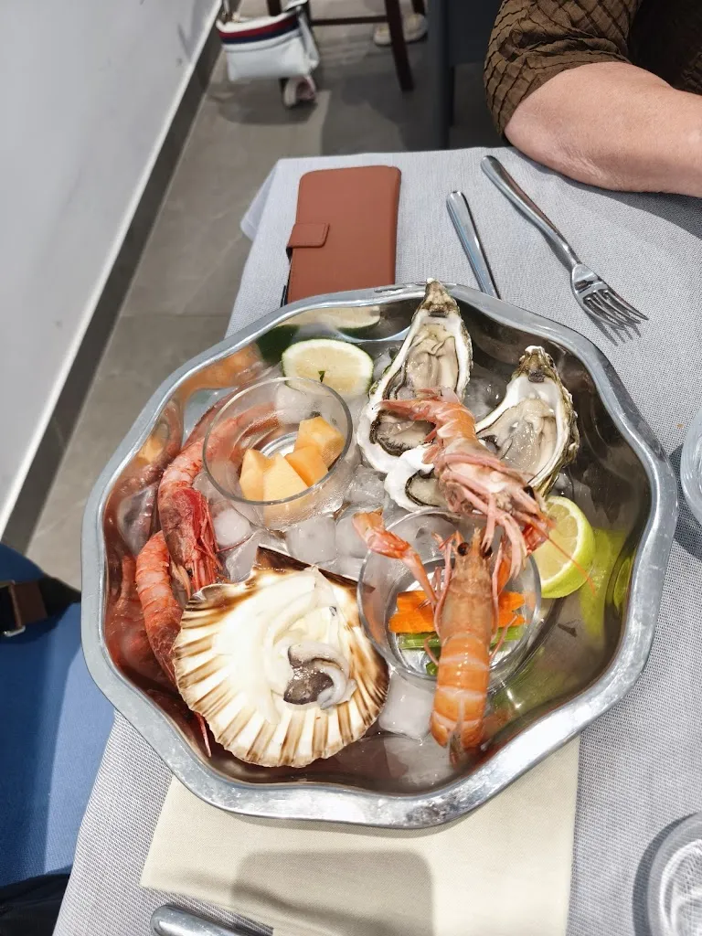 Giorgio D'Avino_Ristorante La Perla del Mare VG Varlaro_Roseto Capo Spulico_recensione