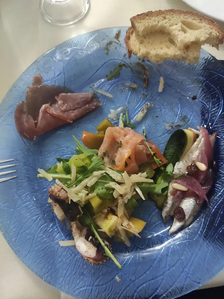 Claudio Mercuri_Ristorante Pizzeria La Terrazza del Gusto_Roseto Capo Spulico_review