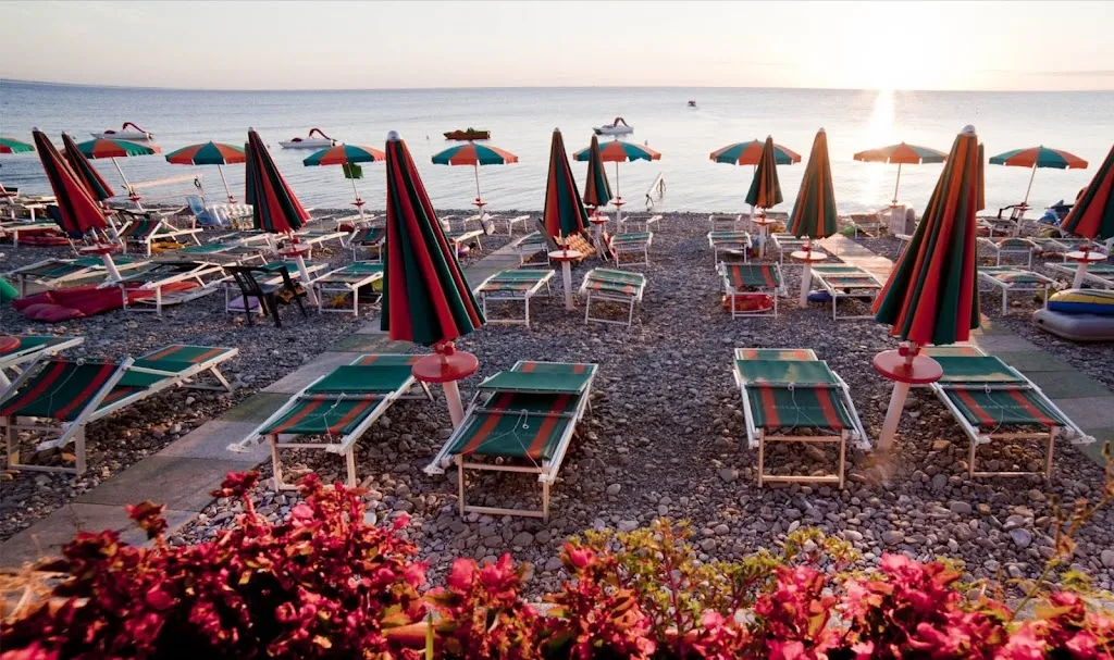 Lido Tamarix - Stabilimento Balneare, Bar, Ristorante_Roseto Capo Spulico_slider_image_1