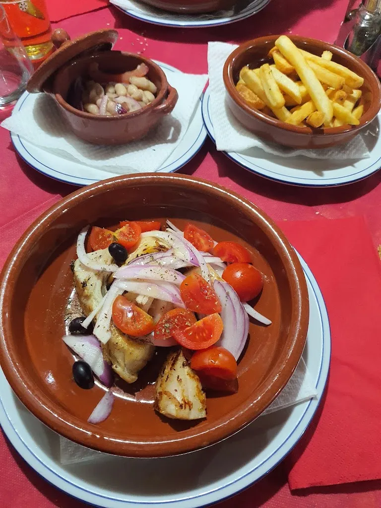 Juliacfh LARUE - LUCCISANO_Il Ritrovo_Rosarno_review