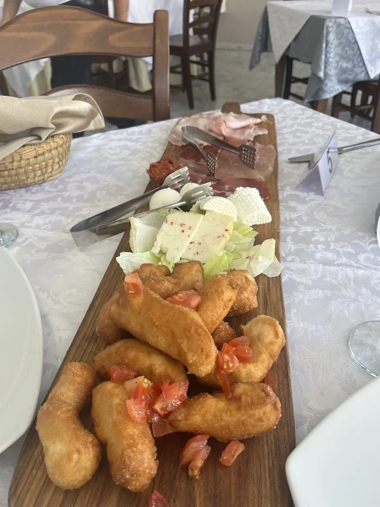 Ursula Scuderi_La Nuova Conca d'Oro_Rosarno_review