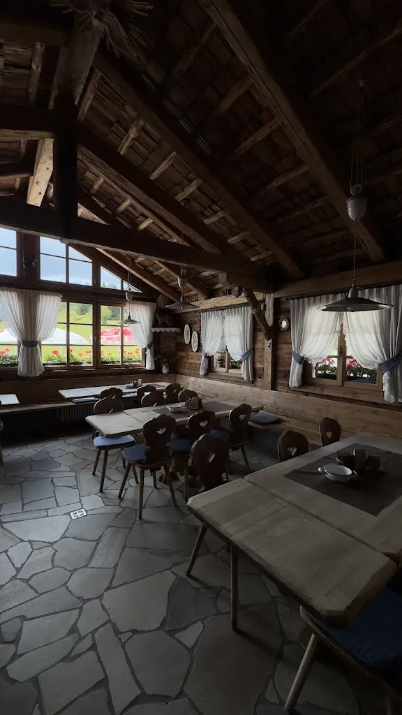 Rifugio Marmotta_Corvara_slider_image_3