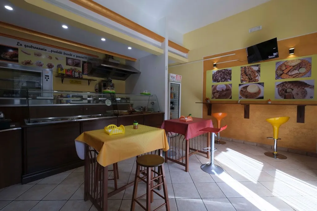 Mamma Africa Ristorante Mister Pollo restaurant in Rosarno