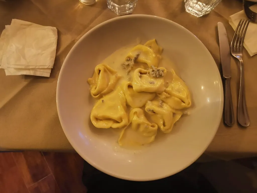 RE MIDA trattoria Pizzeria_Rossano_slider_image_2