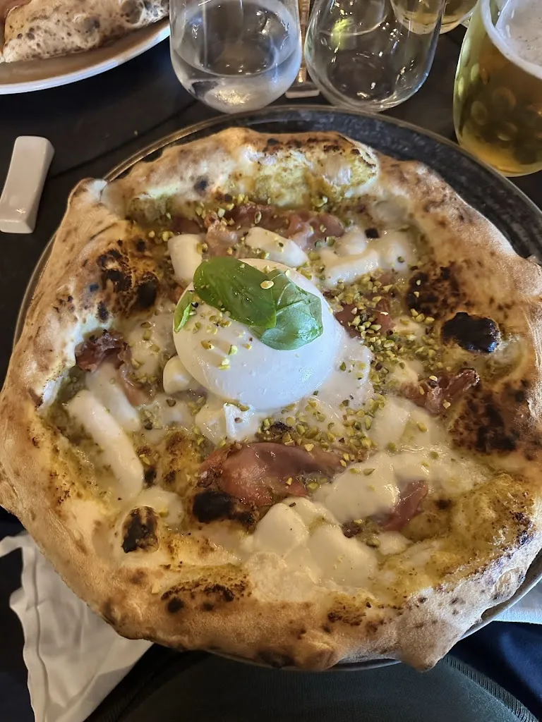 Ristorante Monkey_Rossano_slider_image_3