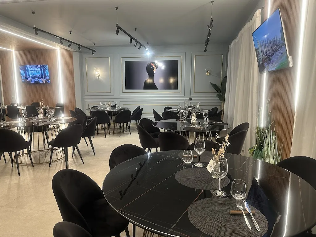 Ristorante "Umami Concept Food & Drinks" restaurant in Rossano