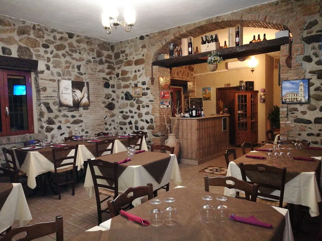 PORTA ROMANA...trattoria_Rossano_slider_image_1