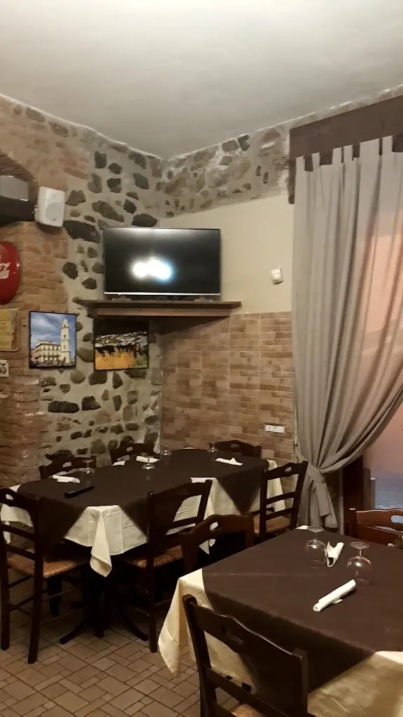 PORTA ROMANA...trattoria_Rossano_slider_image_2