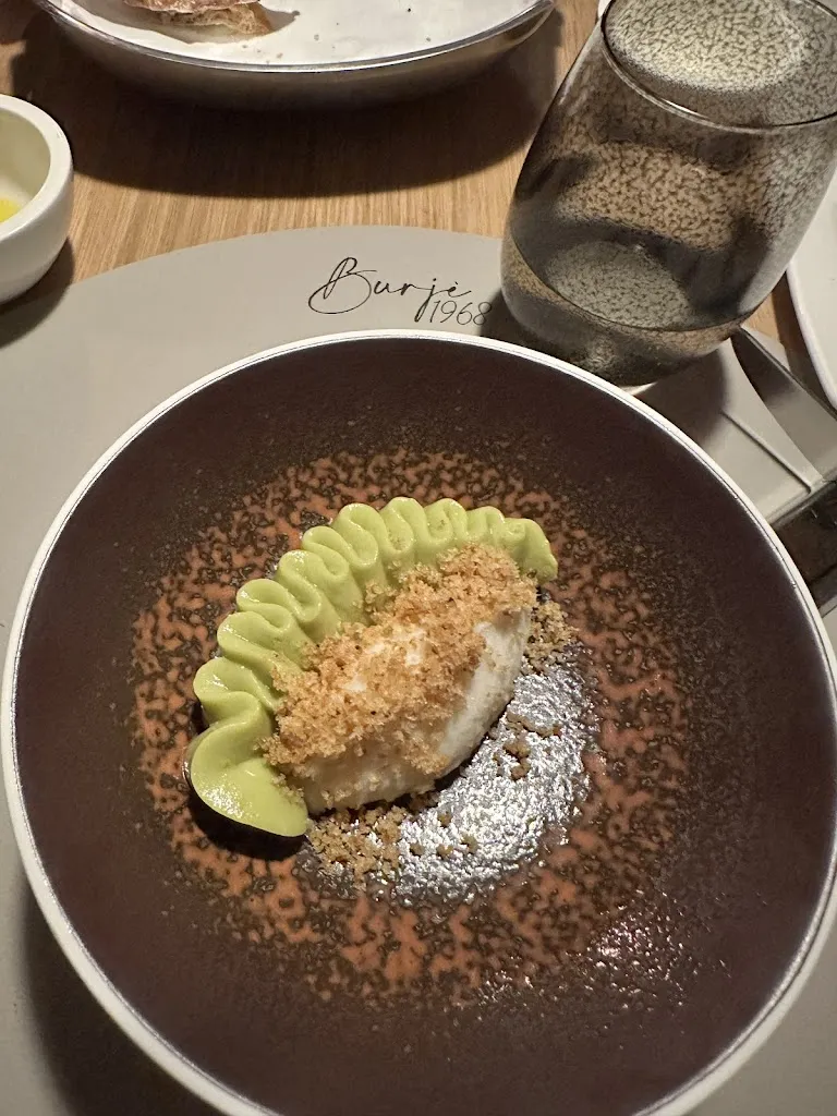 Anchalee Temphairojana_Ristorante Burje 1968_Corvara_review