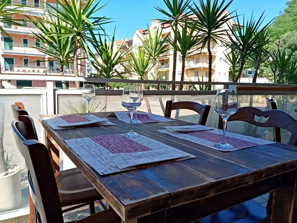 Specialmente Pesce trattoria restaurant in Rossano