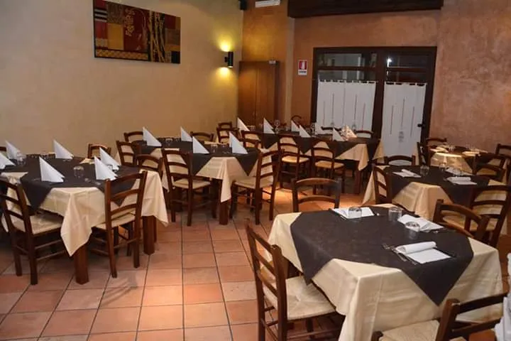LA TAVERNA braceria - trattoria restaurant in Rossano