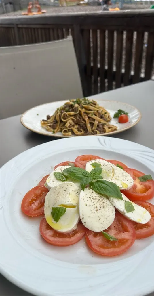 Aysha A_Ristorante Bar Al Lago Corvara_Corvara_review