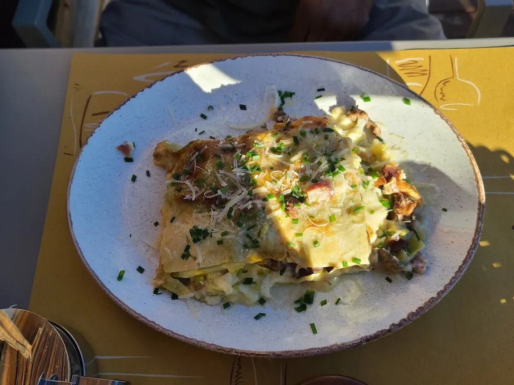 Lisset Vega_Ristorante Bar Al Lago Corvara_Corvara_review