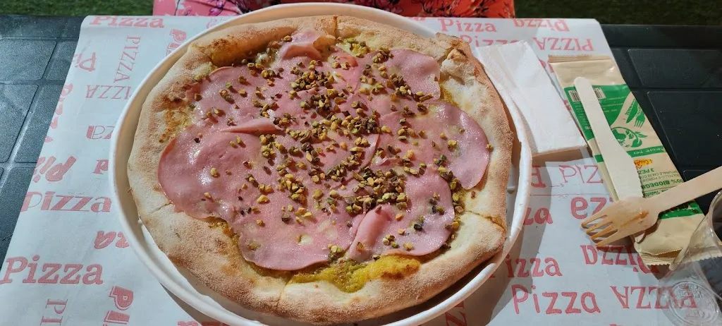 King Tiger_Pizzeria Pulcinella_Rossano_review