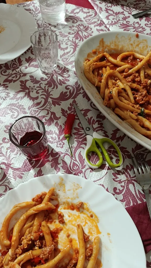 Anna Zucchi_Cantina Storica Marinelli_Rossano_review