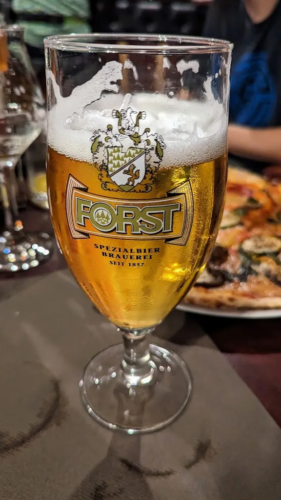 Rocsana Olariu_Restaurant Black Hill Pizzeria_Corvara_review