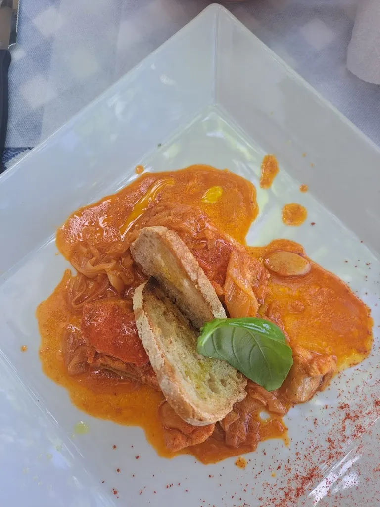 Giorgio Butteri_Il Fondaco_Rossano Stazione_recensione