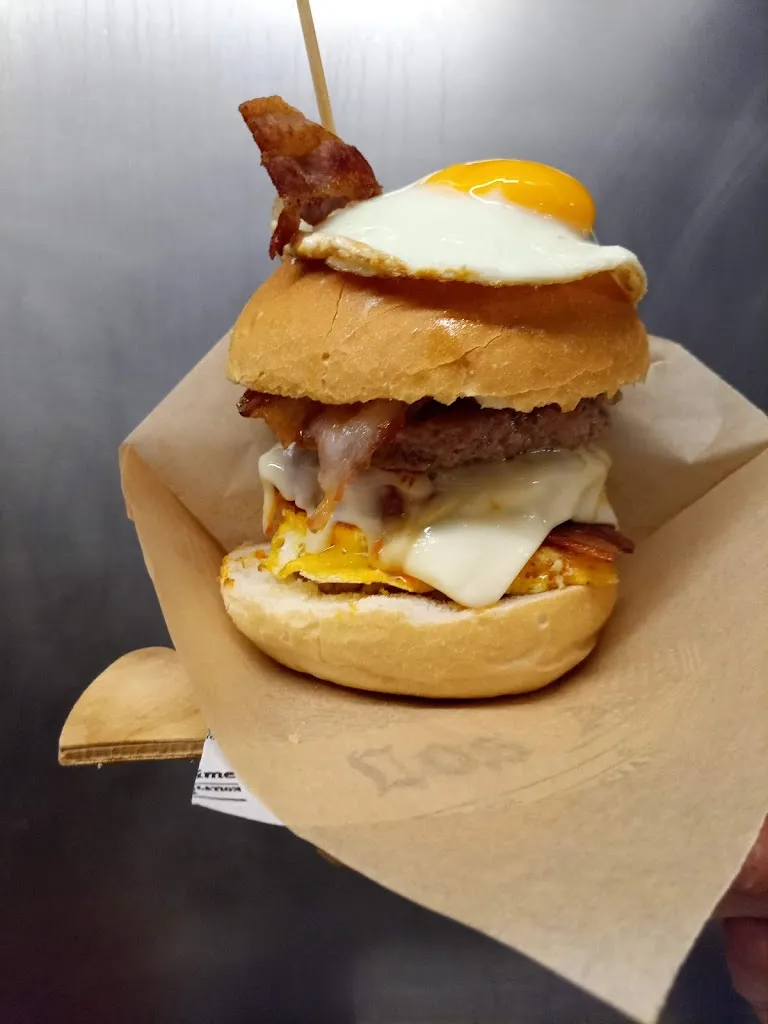 Slove Street Food_Sambiase_slider_image_3