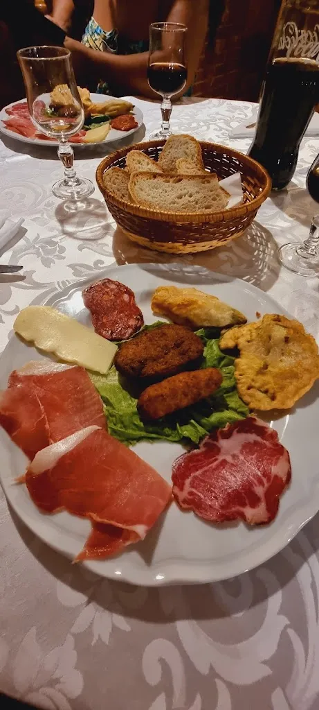 Menu_Ristorante-Pizzeria Selva dei Castagni di Mirabelli Enzo_San Benedetto Ullano_image_3