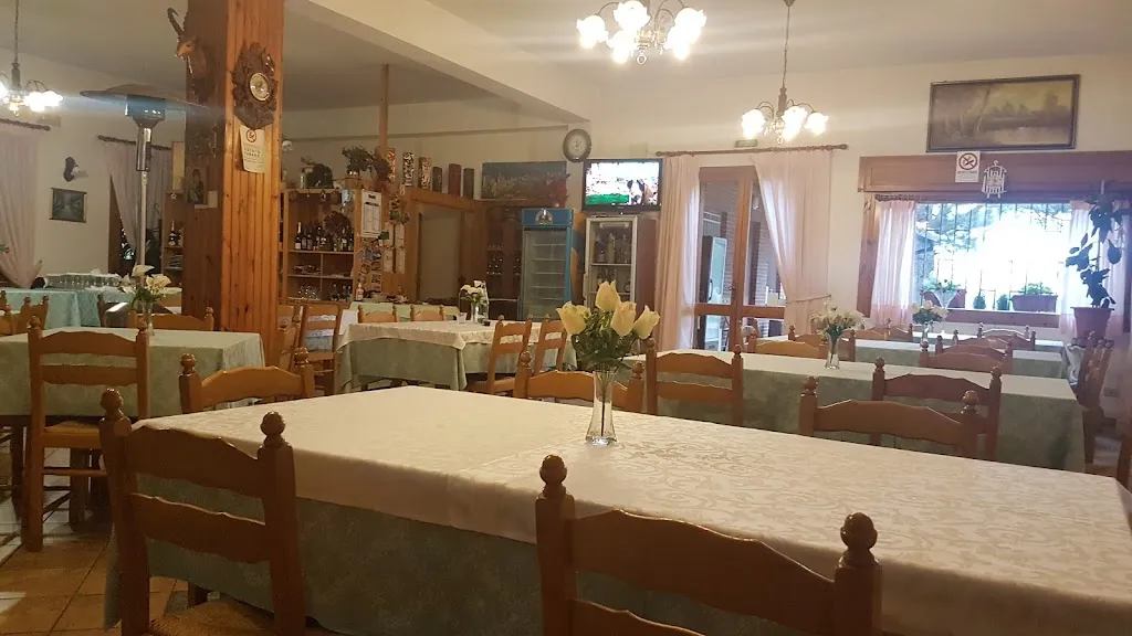 Ristorante-Pizzeria Selva dei Castagni di Mirabelli Enzo_San Benedetto Ullano_slider_image_1