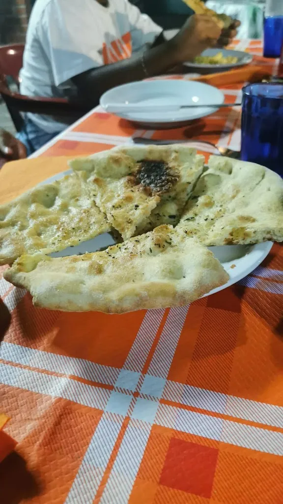 Rossella Ciccarelli_Bar Pizzeria Il Gazebo_San Costantino Calabro_recensione