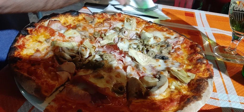 Bar Pizzeria Il Gazebo_San Costantino Calabro_slider_image_3