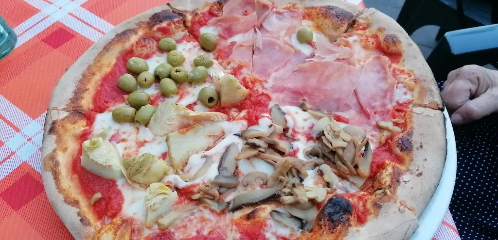 Menu_Domus Mea Pub - Trattoria Pizzeira_San Costantino Calabro_image_3