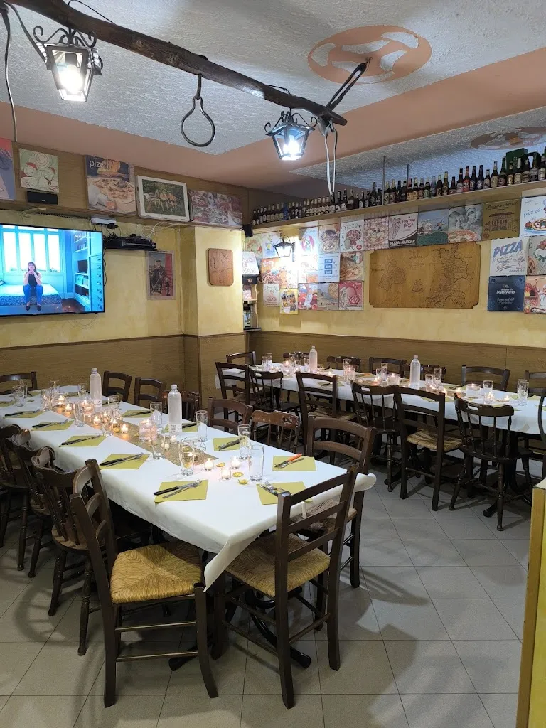 Bar-Pizzeria-Gelateria "Il Boccalino dal 1990" restaurant in San Costantino Calabro