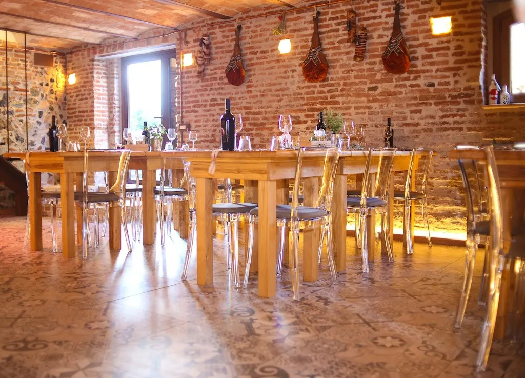 Prosciutteria di Casa Madeo_San Demetrio Corone_slider_image_1