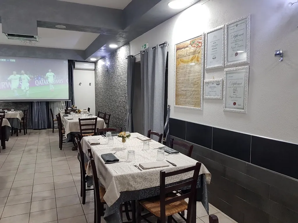 Pinseria Pizzeria Il Vicolo Del Gusto restaurant in San Giorgio Albanese