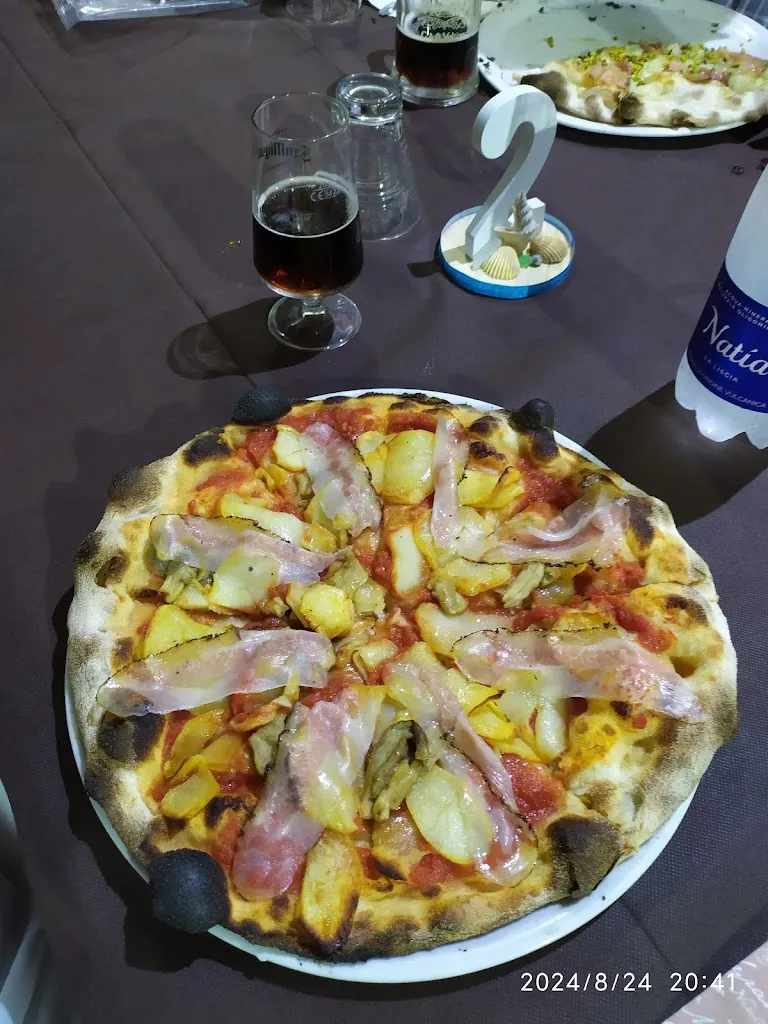 Pinseria Pizzeria Il Vicolo Del Gusto_San Giorgio Albanese_slider_image_3