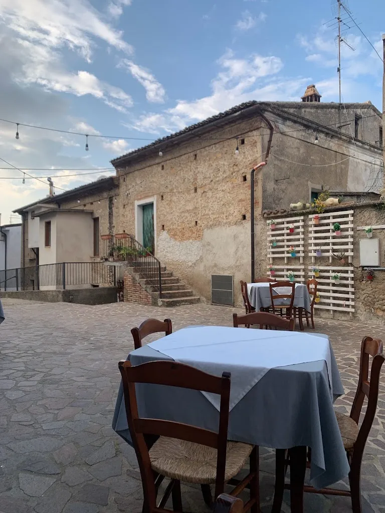 Osteria Pizzeria "Ca' Dei Matti" di Felicetti Mauro restaurant in San Giorgio Albanese