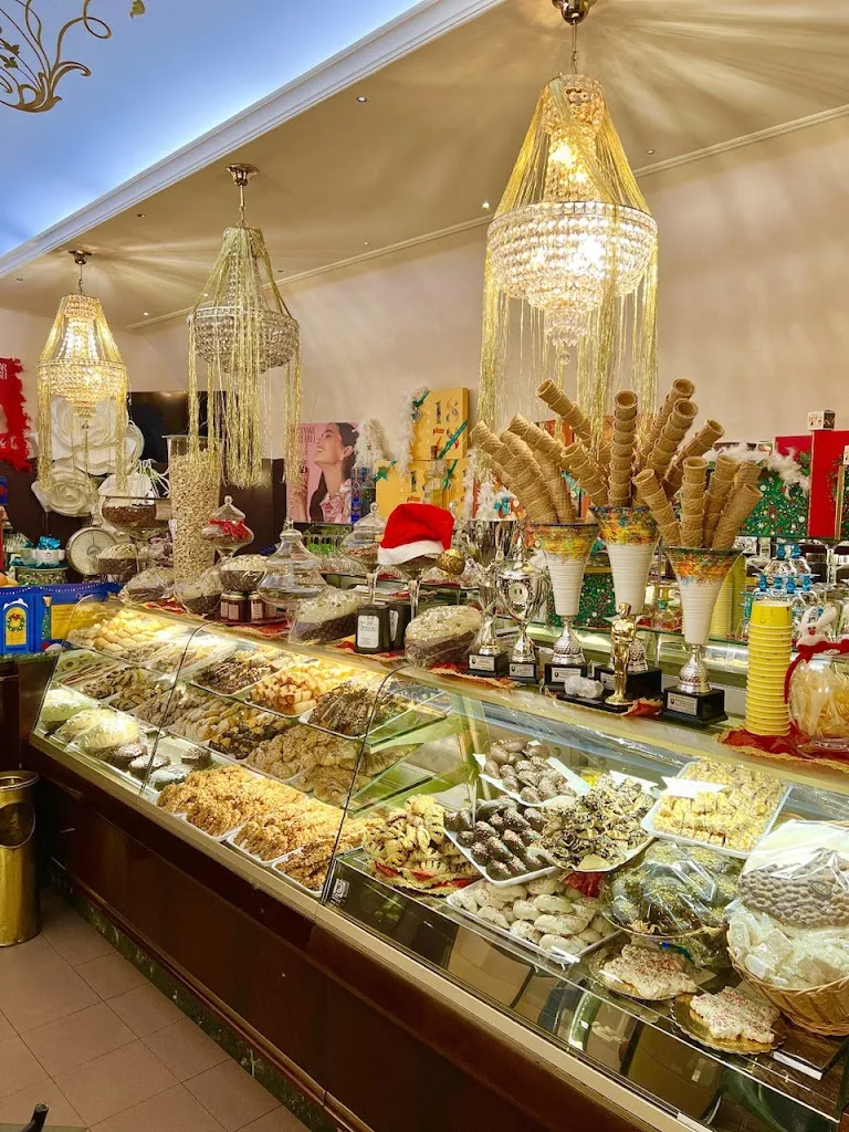 Bar Del Tocco Di Rinaldis Giuseppe restaurant in San Giovanni di Gerace