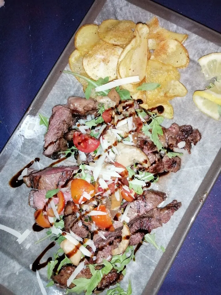 Giuseppe Scarfo_Luna Rossa Ristorante Pizzeria Sala Ricevimenti_San Giorgio Morgeto_review