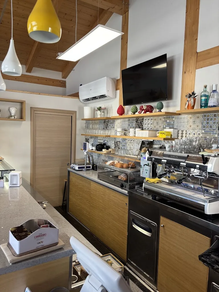 Giuseppe Laruffa_Natura Amica - Caffetteria, pasticceria e prodotti tipici_San Giorgio Morgeto_review