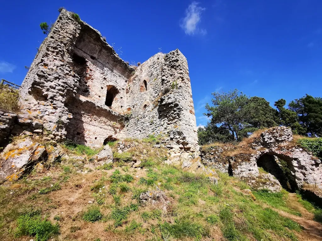 Il Passetto del Re - Vicolo più stretto d'Italia_San Giorgio Morgeto_slider_image_3