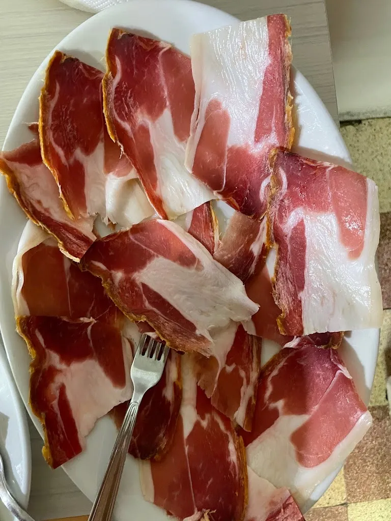 Trattoria Pino Loricato_San Lorenzo Bellizzi_slider_image_3