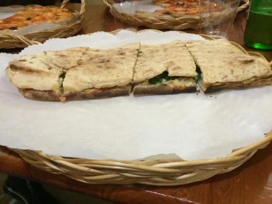 Maria Di Stasi_Pizzeria Le Due Fiamme_San Lorenzo Bellizzi_review