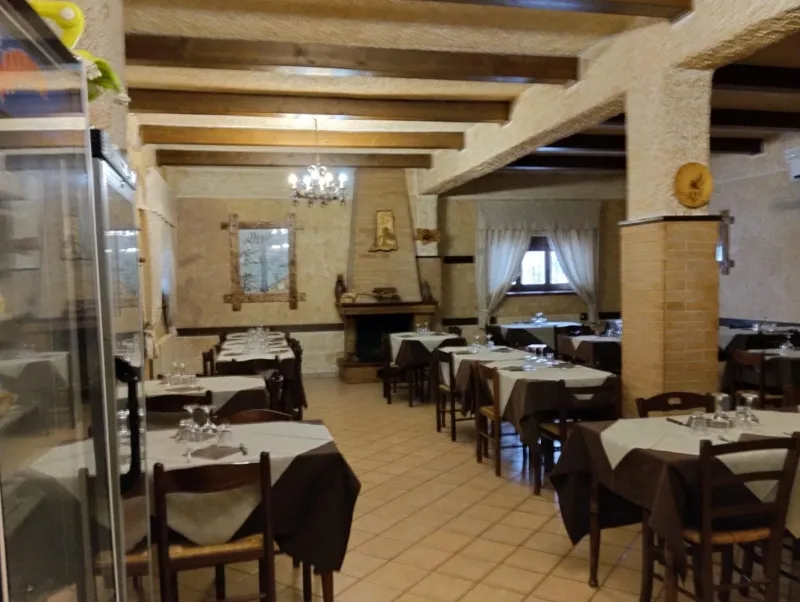 Ristorante Pizzeria Pino Loricato_San Lorenzo Bellizzi_slider_image_1