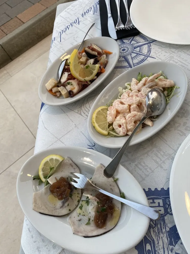 Mari. A_Ristorante Il Gambero Rosso_San Lorenzo del Vallo_review