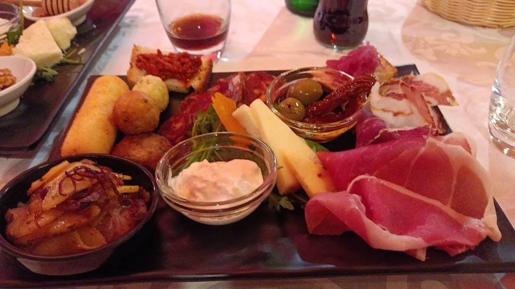 Simona Bellanza_Ristorante Kensington Ge.Ri.Al. Srl_San Marco Argentano_review