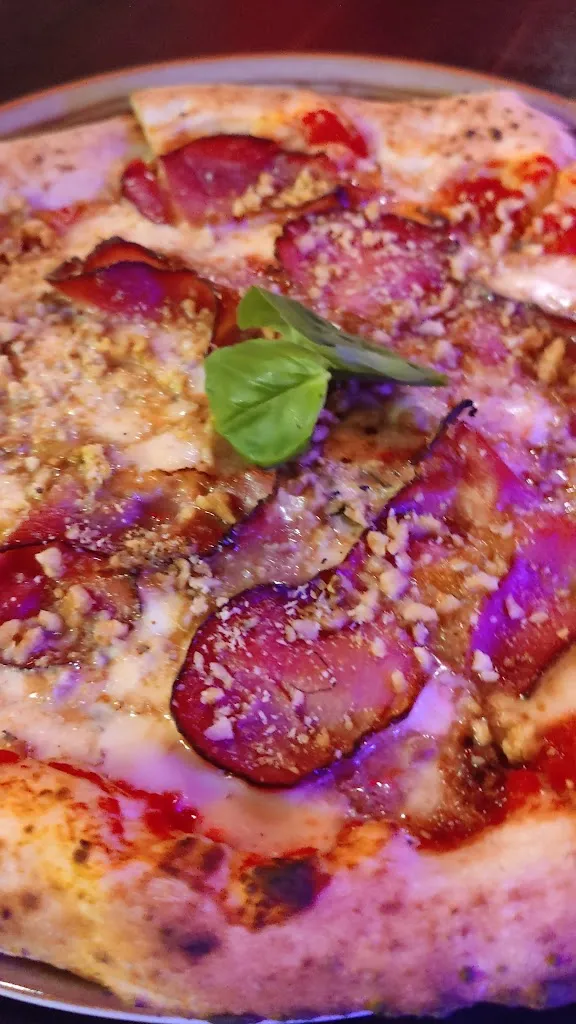 Ammasciata Pizzeria Napoletana Autentica_San Marco Argentano_slider_image_2