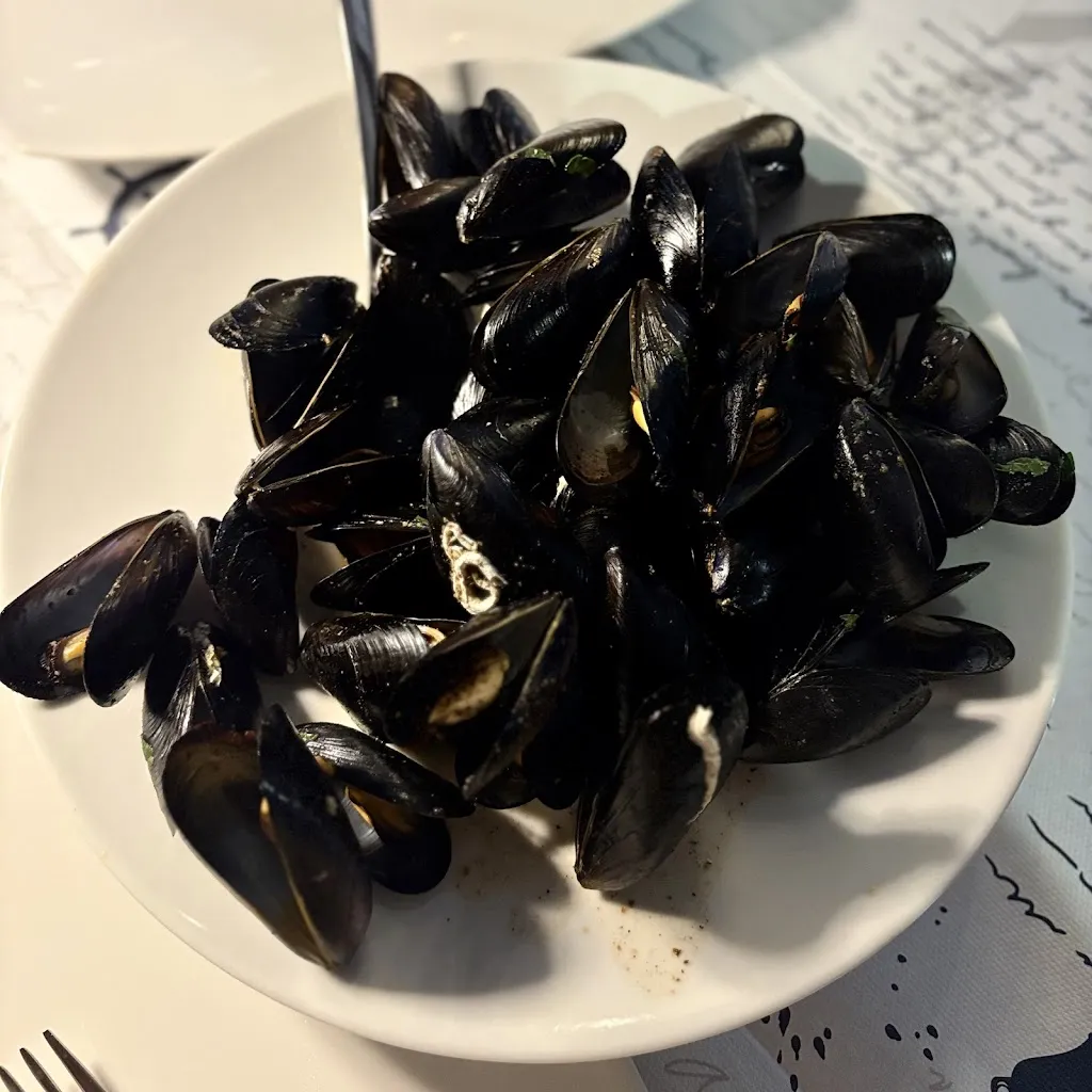 Beniamino Ficarelli_Risto Pescheria D'Amare_San Lucido_review