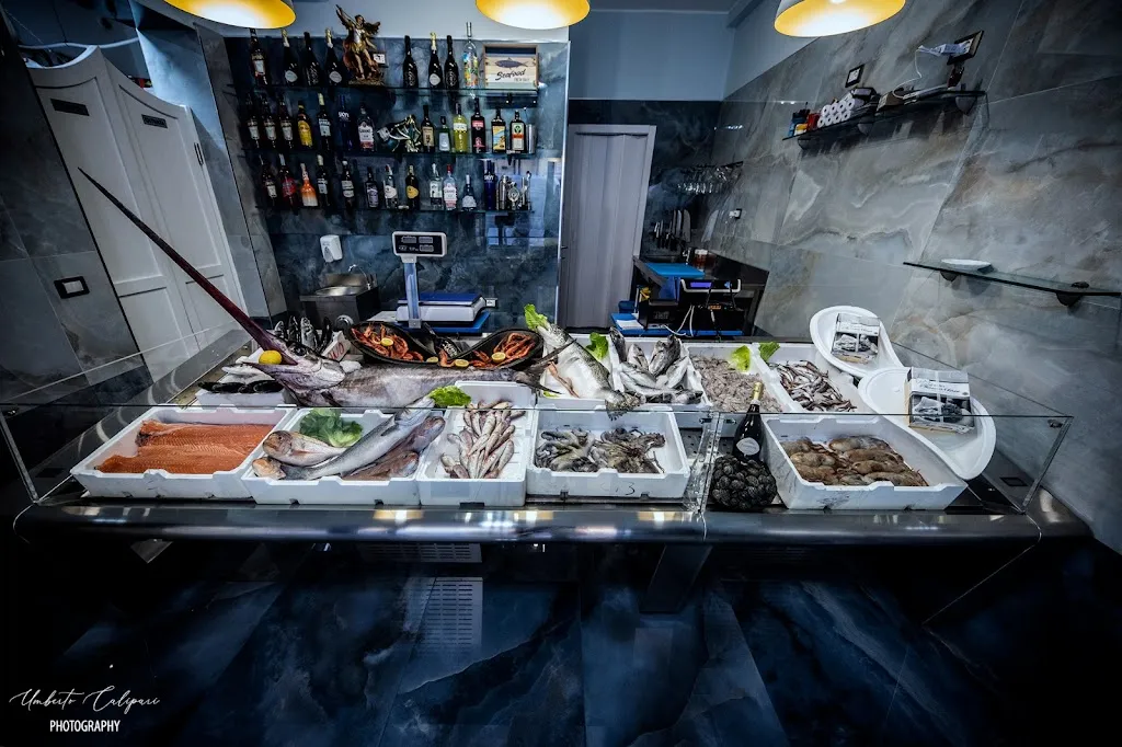 Risto Pescheria D'Amare_San Lucido_slider_image_2