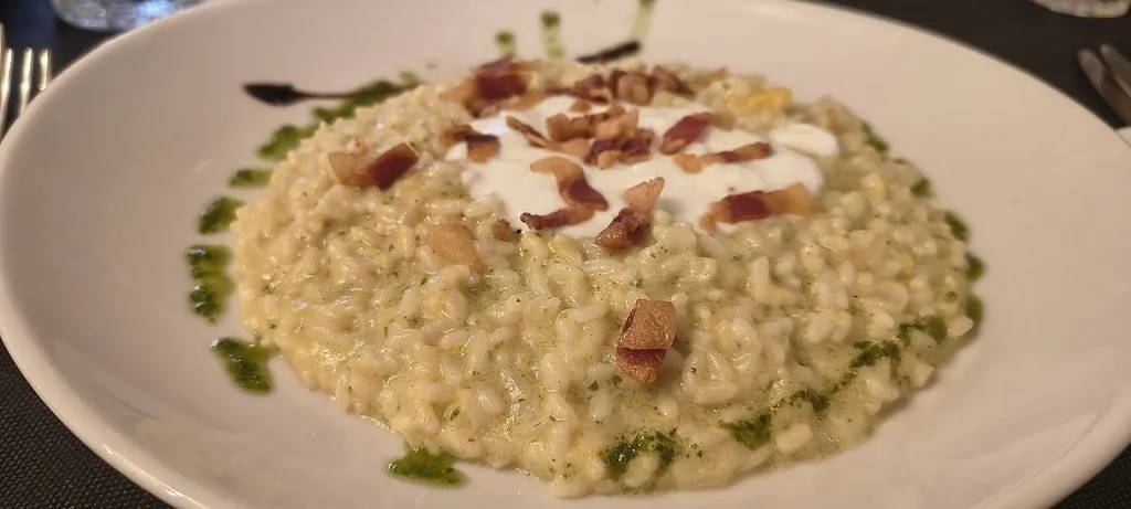 Aldo Rota_La Locanda di Mamma Rosa_San Giovanni in Fiore_recensione