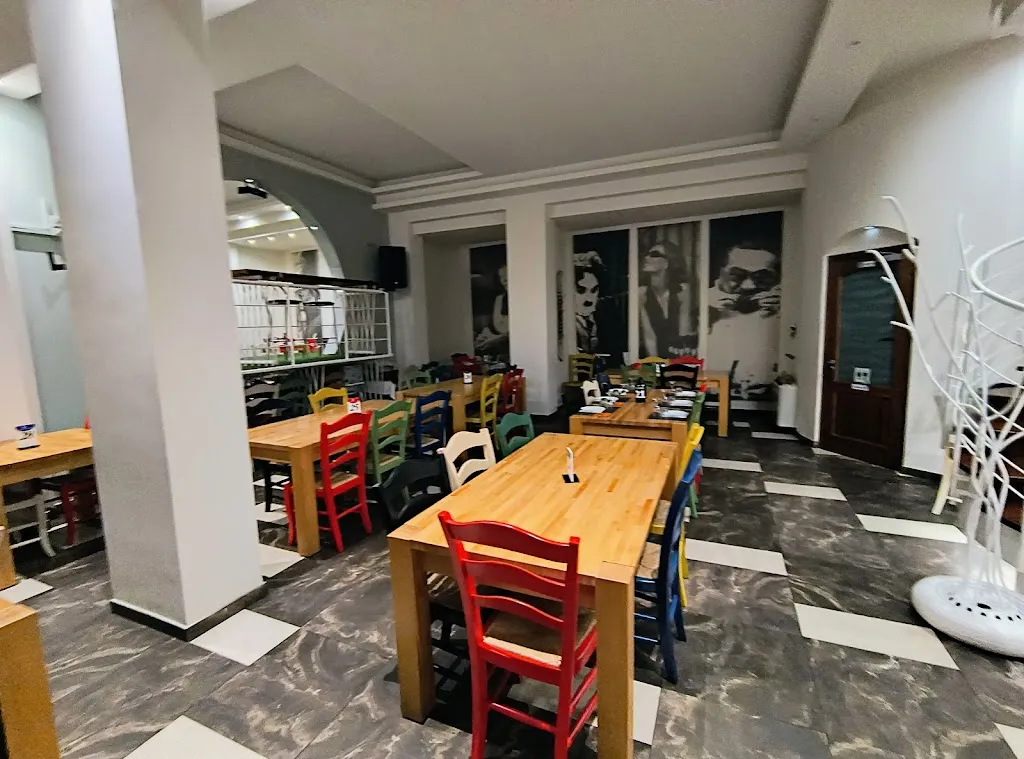 RISTORANTEDAPAURA restaurant in San Giovanni in Fiore