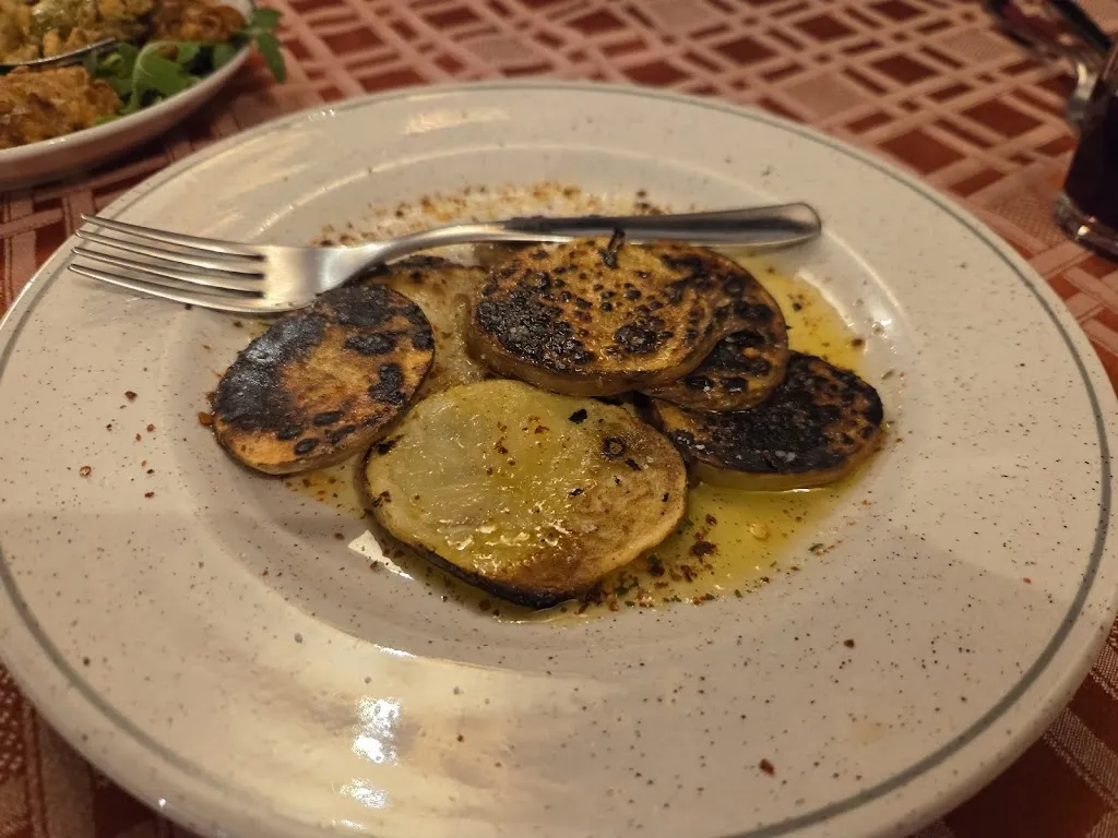 Alessandro Bruni_La Fontanella Spizzicheria_San Giovanni in Fiore_recensione